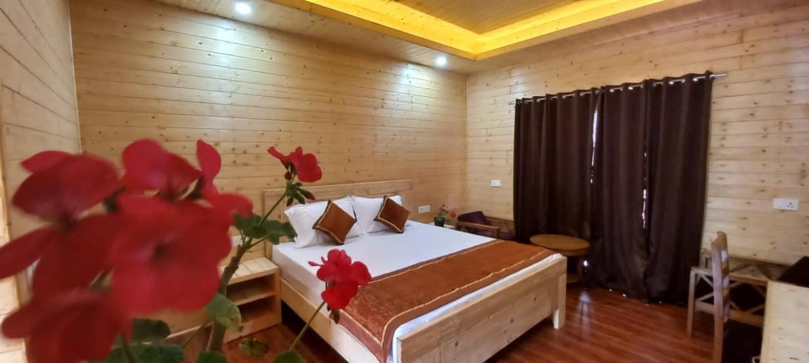 Vanprastha Resorts Dwarahat Exterior foto